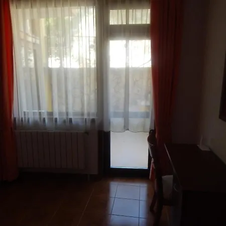 Хотел Гнездото На Орлите 2* Trigrad